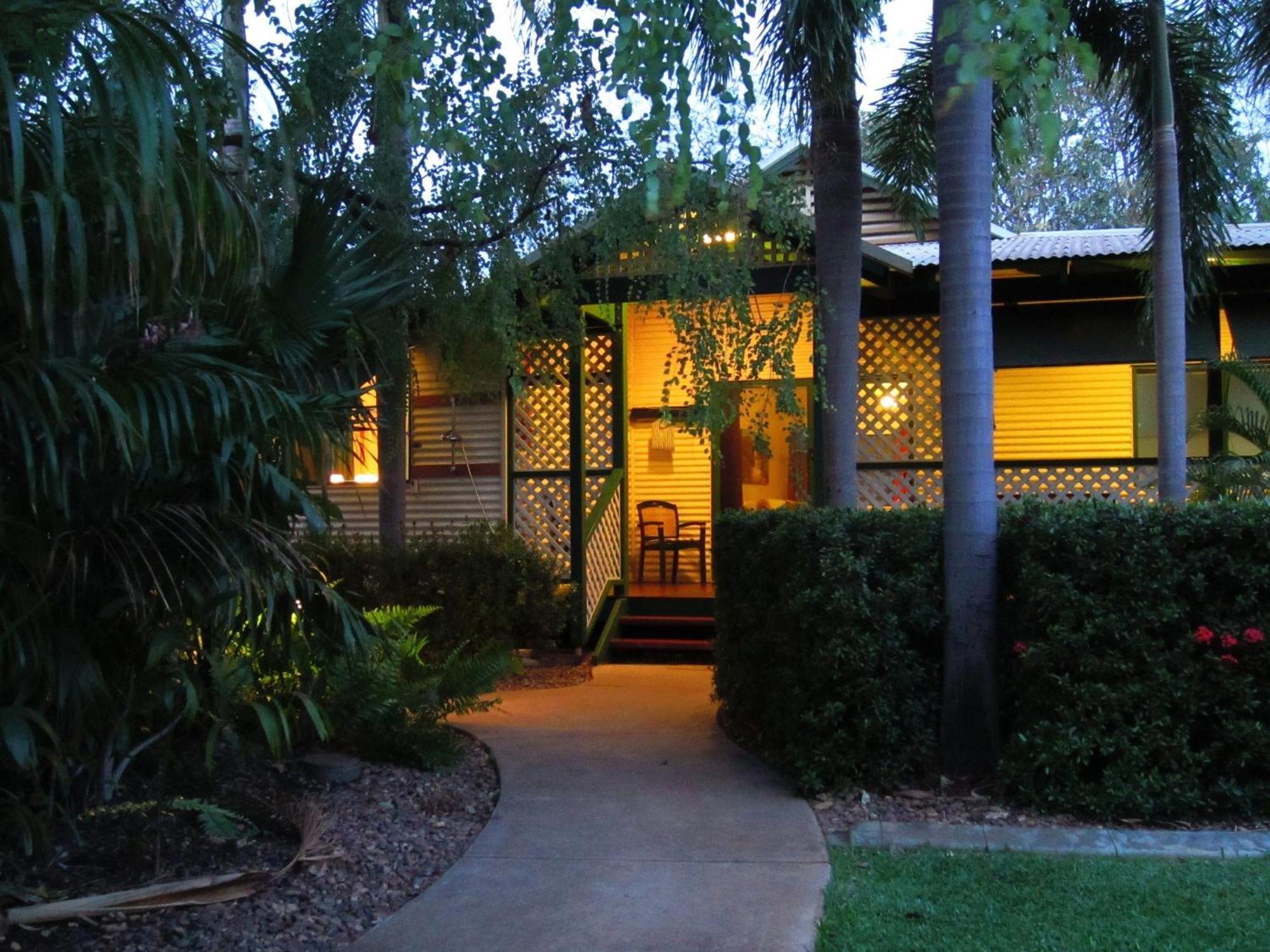 Cocos Beach Bungalows Broome Eksteriør billede